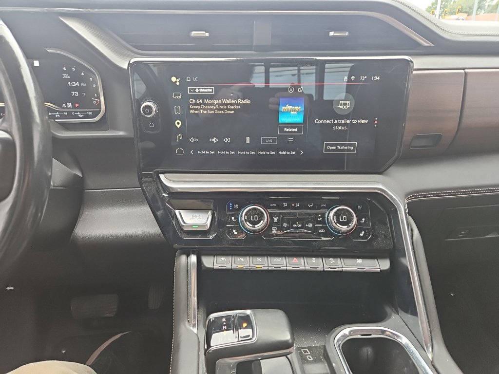 Used 2023 GMC Sierra 1500 Denali Ultimate AWD/4WD image 8