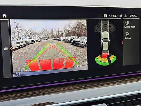 Used 2023 BMW 530i xDrive w/ Premium Package image 20