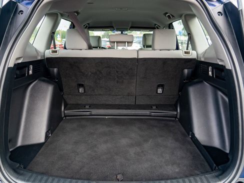 Used 2018 Honda CR-V LX image 19