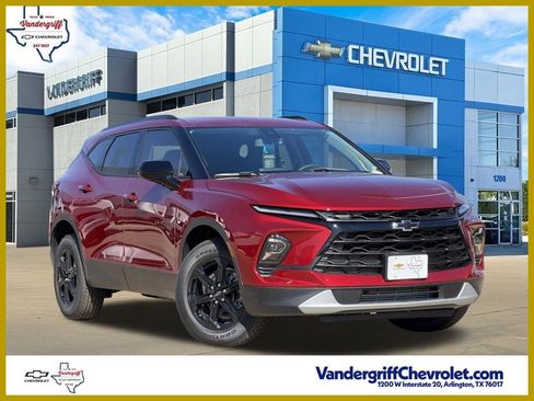 New 2025 Chevrolet Blazer LT w/ Convenience Package image 1