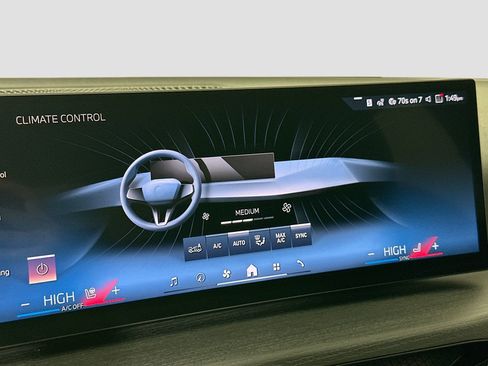 New 2026 BMW 330i Sedan w/ M Sport Package image 15