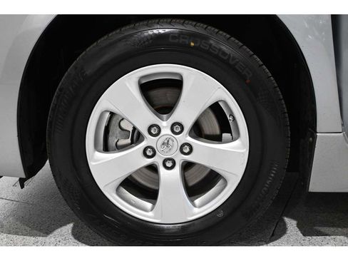 Used 2016 Toyota Sienna LE FWD image 12