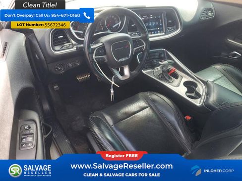 Used 2018 Dodge Challenger SXT Plus RWD image 11