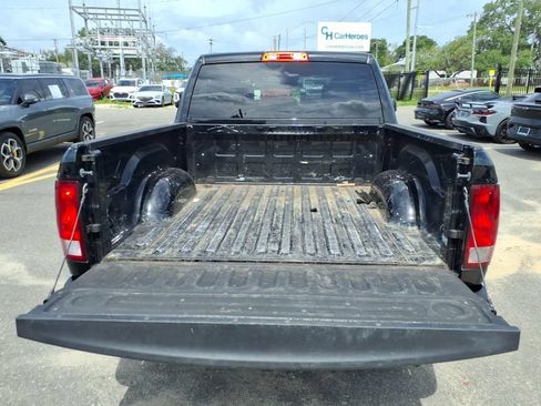 Used 2022 RAM 1500 Tradesman w/ Tradesman SXT Package AWD/4WD image 18