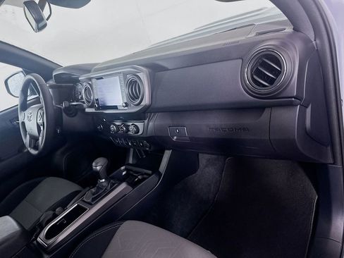 Certified 2020 Toyota Tacoma TRD Sport w/ Technology Package RWD image 27