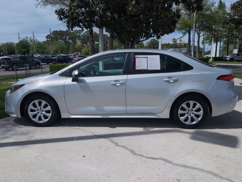 Certified 2024 Toyota Corolla LE FWD image 6
