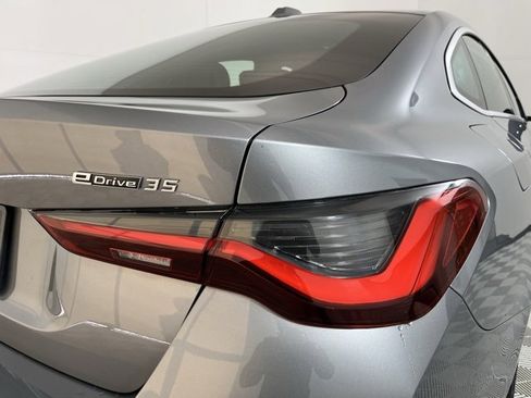 Used 2023 BMW i4 eDrive35 w/ Premium Package image 23