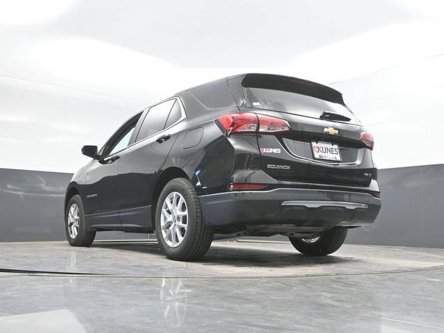 Used 2024 Chevrolet Equinox LT AWD/4WD image 50