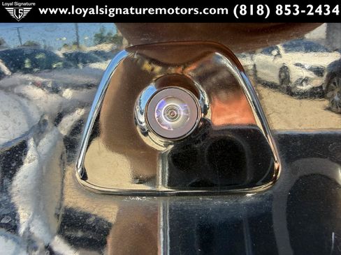 Used 2019 Hyundai Elantra SE w/ Cargo Package FWD image 10