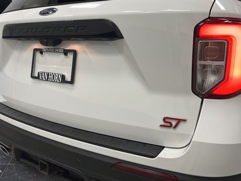 Used 2023 Ford Explorer ST w/ Technology Package AWD/4WD image 42