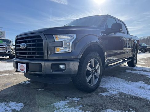 Used 2016 Ford F150 XLT w/ Equipment Group 302A Luxury image 16