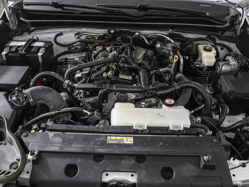 Used 2024 Toyota Tacoma SR RWD image 43