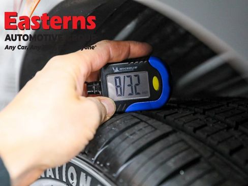 Used 2023 Mitsubishi Outlander SEL image 28