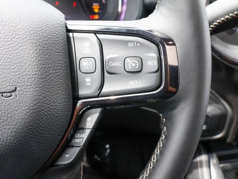 New 2026 RAM 2500 Limited AWD/4WD image 32