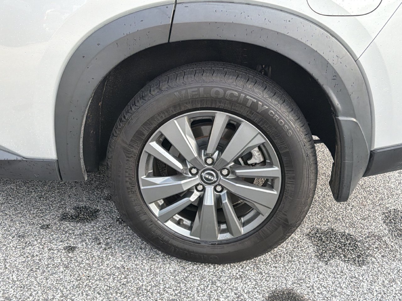 Certified 2023 Nissan Pathfinder S FWD image 30