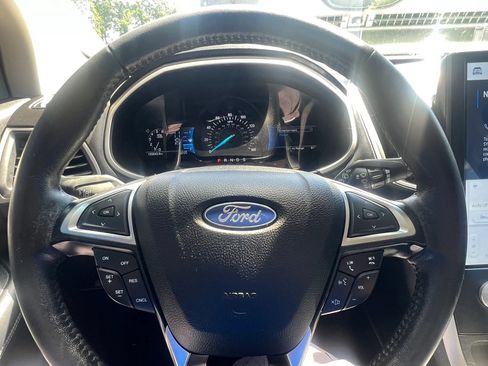 Used 2021 Ford Edge SEL FWD image 18