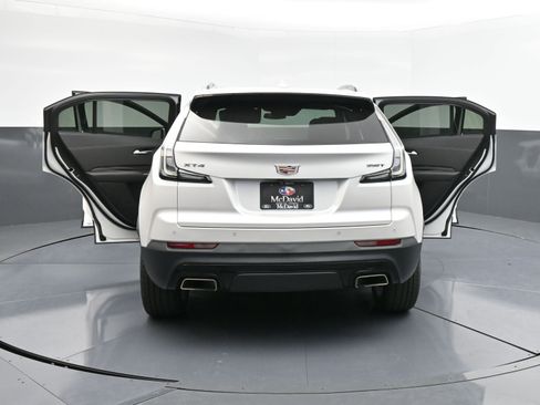 Used 2023 Cadillac XT4 Sport w/ Cold Weather Package image 40