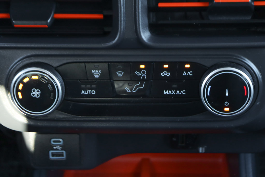 Used 2024 Ford Maverick XLT FWD image 30