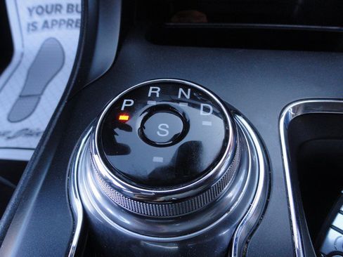 Used 2019 Ford Fusion Titanium image 25