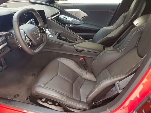 Used 2024 Chevrolet Corvette Stingray Preferred Cpe w/ Z51 Performance Package RWD image 18