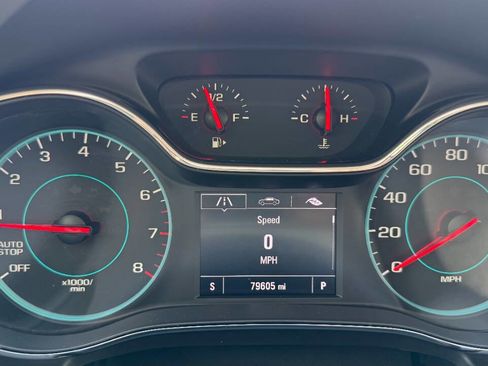 Used 2018 Chevrolet Cruze LT image 25