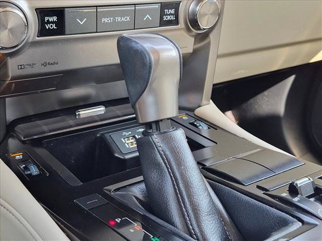 Used 2020 Lexus GX 460 Premium w/ Premium Package AWD/4WD image 12
