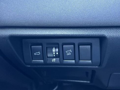 Certified 2025 Subaru Outback Premium w/ Popular Package #1A image 22