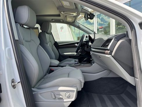 Used 2025 Audi Q5 2.0T Premium Plus image 21