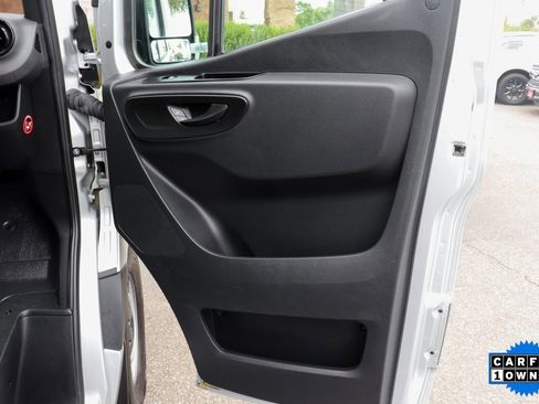 Used 2024 Mercedes-Benz Sprinter 2500 image 32