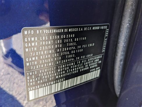 Certified 2023 Volkswagen Tiguan SE image 35