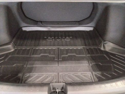 Used 2022 Honda Civic Sport image 10