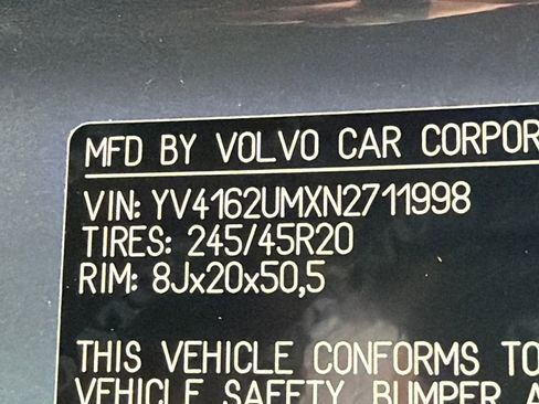 Used 2022 Volvo XC40 T5 R-Design w/ Advanced Package image 34