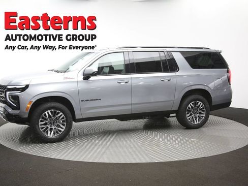 Used 2025 Chevrolet Suburban Z71 AWD/4WD image 62