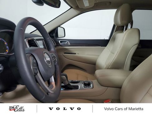 Used 2018 Jeep Grand Cherokee Limited w/ Trailer Tow Group IV AWD/4WD image 24
