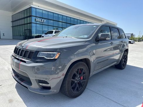 Used 2020 Jeep Grand Cherokee SRT w/ Trailer Tow Group IV AWD/4WD image 1