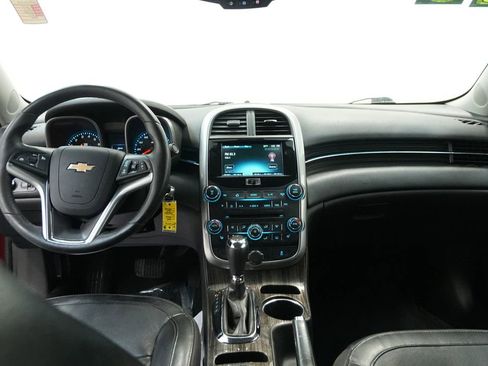 Used 2015 Chevrolet Malibu LTZ FWD image 25