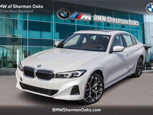 New 2026 BMW 330i xDrive 330i NA xDrive w/ Convenience Package image 1