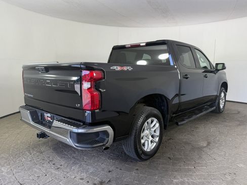 Used 2024 Chevrolet Silverado 1500 LT AWD/4WD image 9