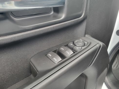 New 2026 Chevrolet Silverado 2500 Custom w/ Custom Value Package image 30