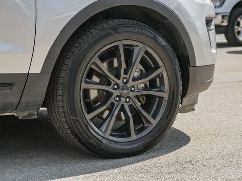 Used 2018 Ford Explorer XLT w/ Equipment Group 202A image 66