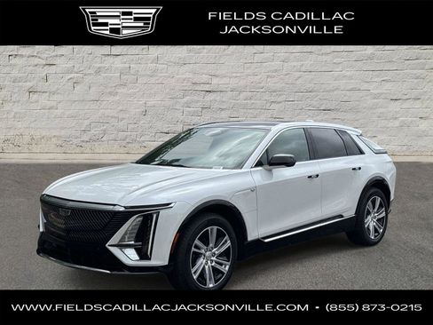 Used 2024 Cadillac Lyriq Tech w/ Driver Assist Package RWD image 1