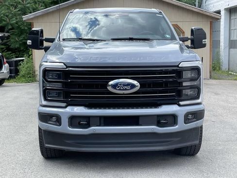 Used 2025 Ford F350 Platinum AWD/4WD image 8