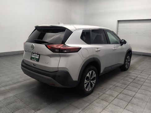 Used 2022 Nissan Rogue SV FWD image 9