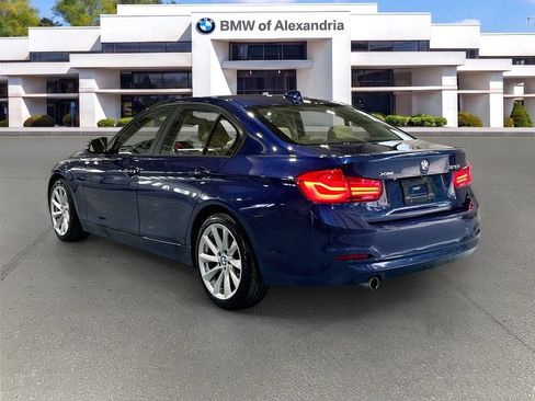 Used 2018 BMW 320i xDrive Sedan w/ Convenience Package AWD/4WD image 7