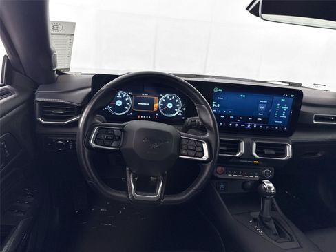 Used 2025 Ford Mustang Premium RWD image 33