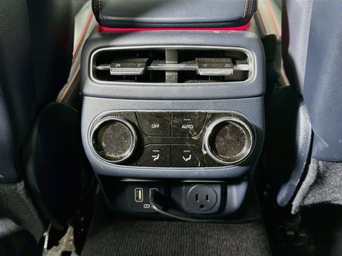 Used 2023 Genesis GV70 2.5T w/ Sport Prestige Package AWD/4WD image 24