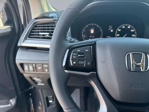 New 2026 Honda Odyssey Touring image 35