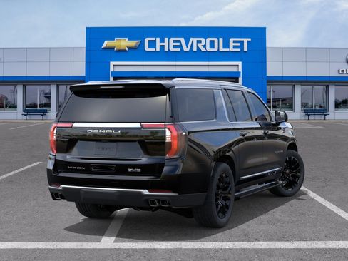 New 2026 GMC Yukon XL Denali w/ Sun & Power Step Package AWD/4WD image 4