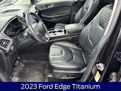 Used 2023 Ford Edge Titanium w/ Class II Trailer Tow Package AWD/4WD image 12