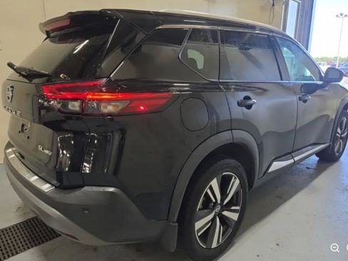 Used 2021 Nissan Rogue SL AWD/4WD image 3